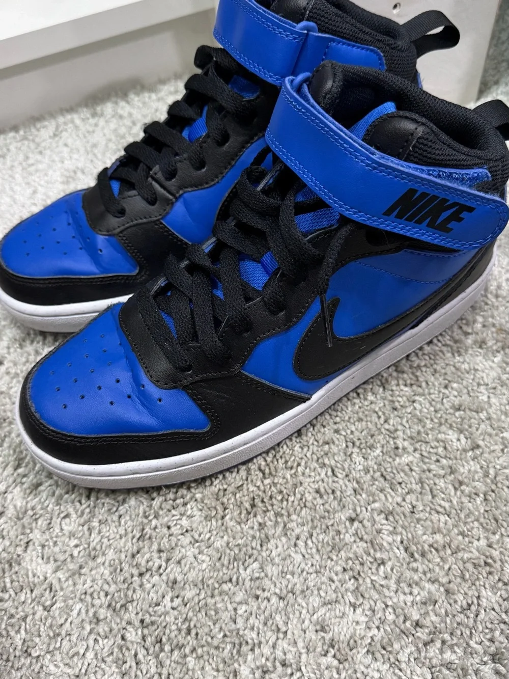 Nike Court Borough Mid 2 blue and black size 6Y